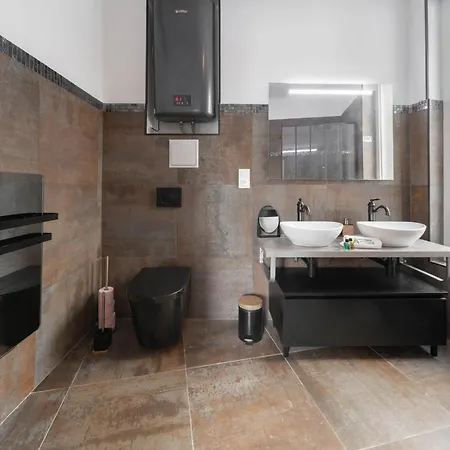 #fer Rever#jacuzzi-salle De Sport Et Musculation Daire Thiers